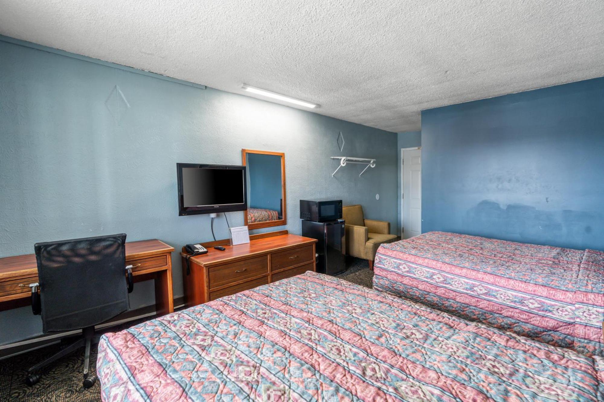 Broadway Inn Council Bluffs Εξωτερικό φωτογραφία