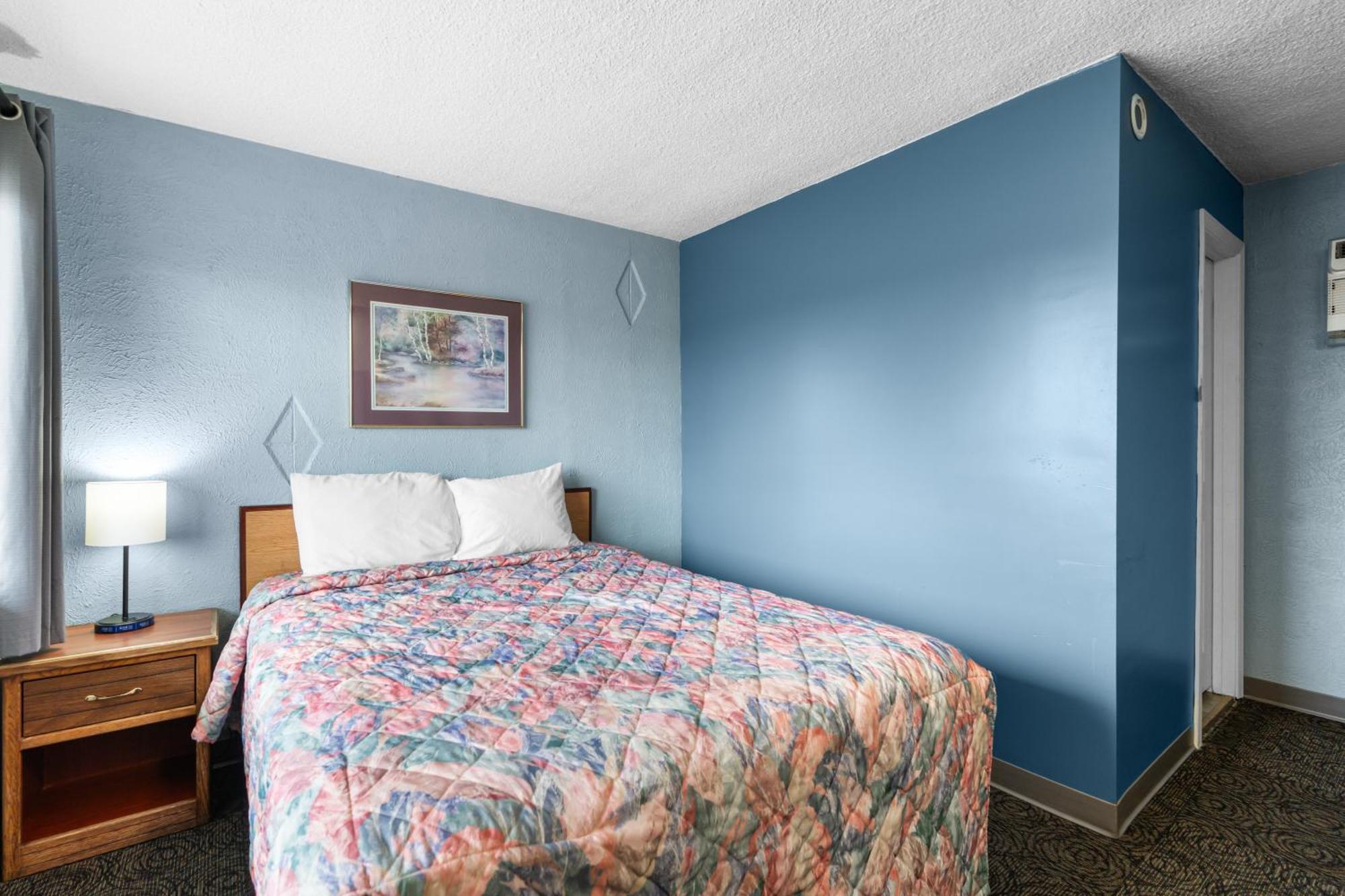 Broadway Inn Council Bluffs Εξωτερικό φωτογραφία