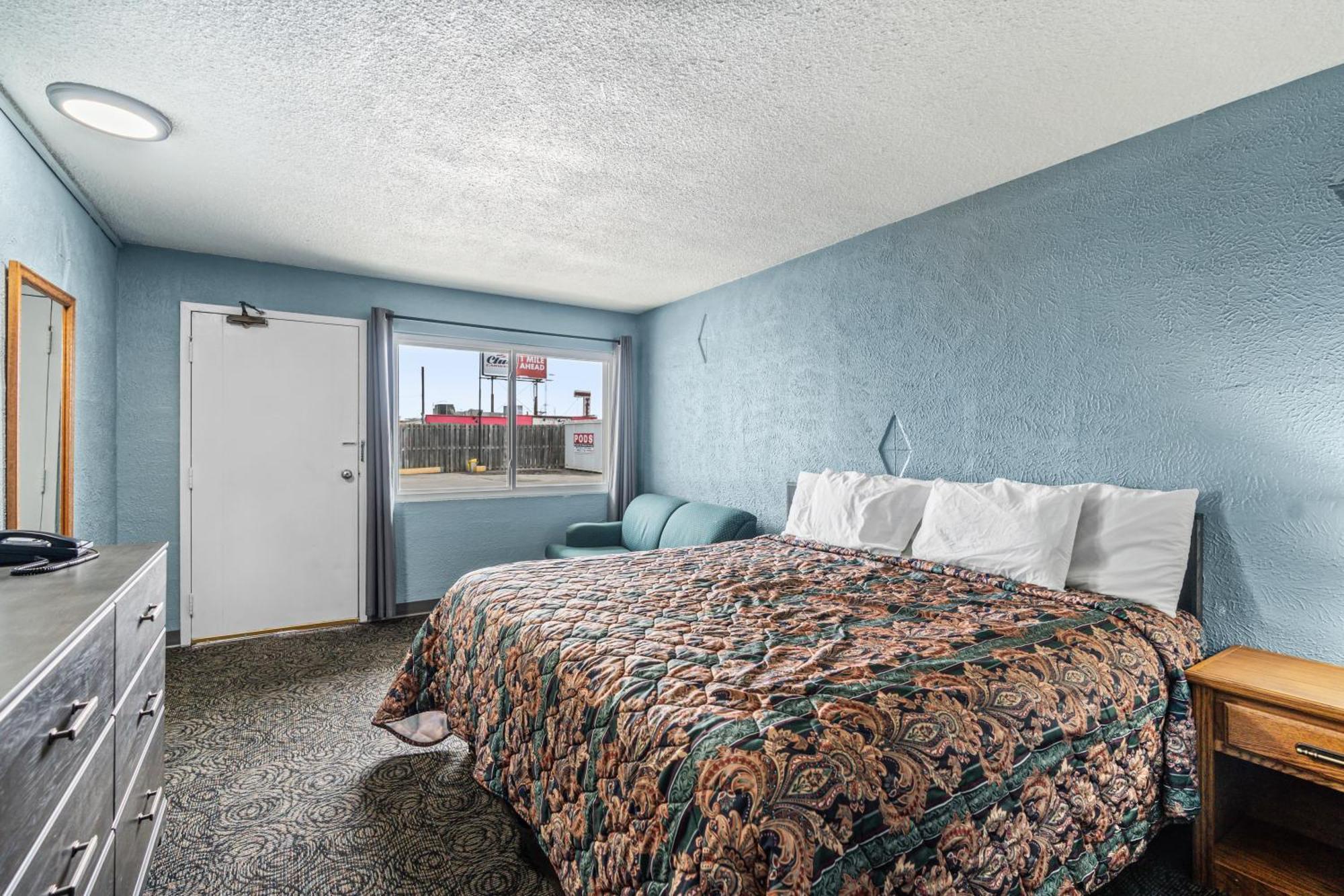 Broadway Inn Council Bluffs Εξωτερικό φωτογραφία