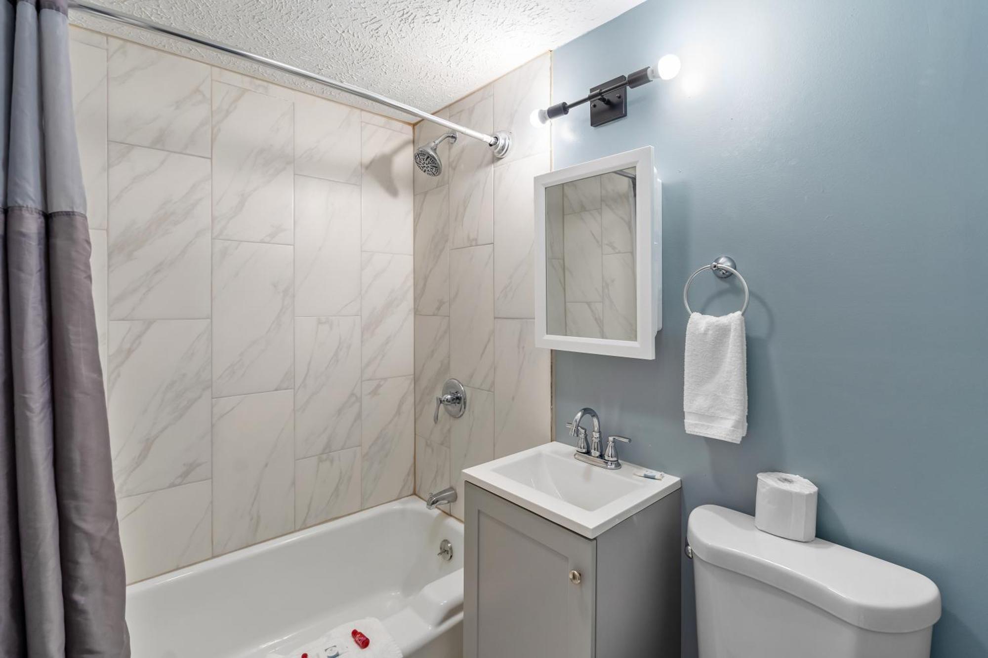 Broadway Inn Council Bluffs Εξωτερικό φωτογραφία